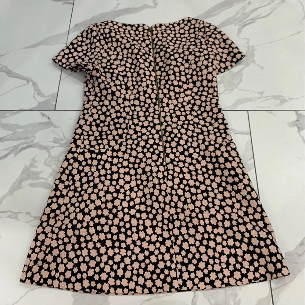Kate Spade Mini Dress Sz 12 Jacquard Petal Stamp Knit  Pink Black Fit & Flare
